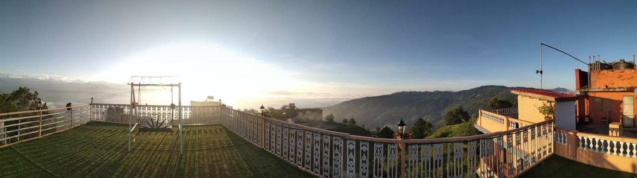 Nagarkot Sunshine Hotel Baluwapati Deupur Экстерьер фото